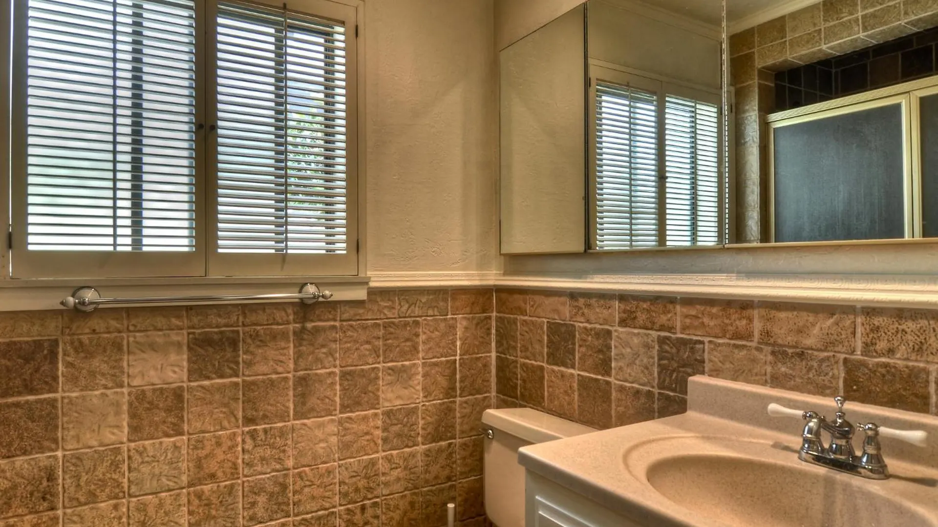 201 Ruby Villa Newport Beach