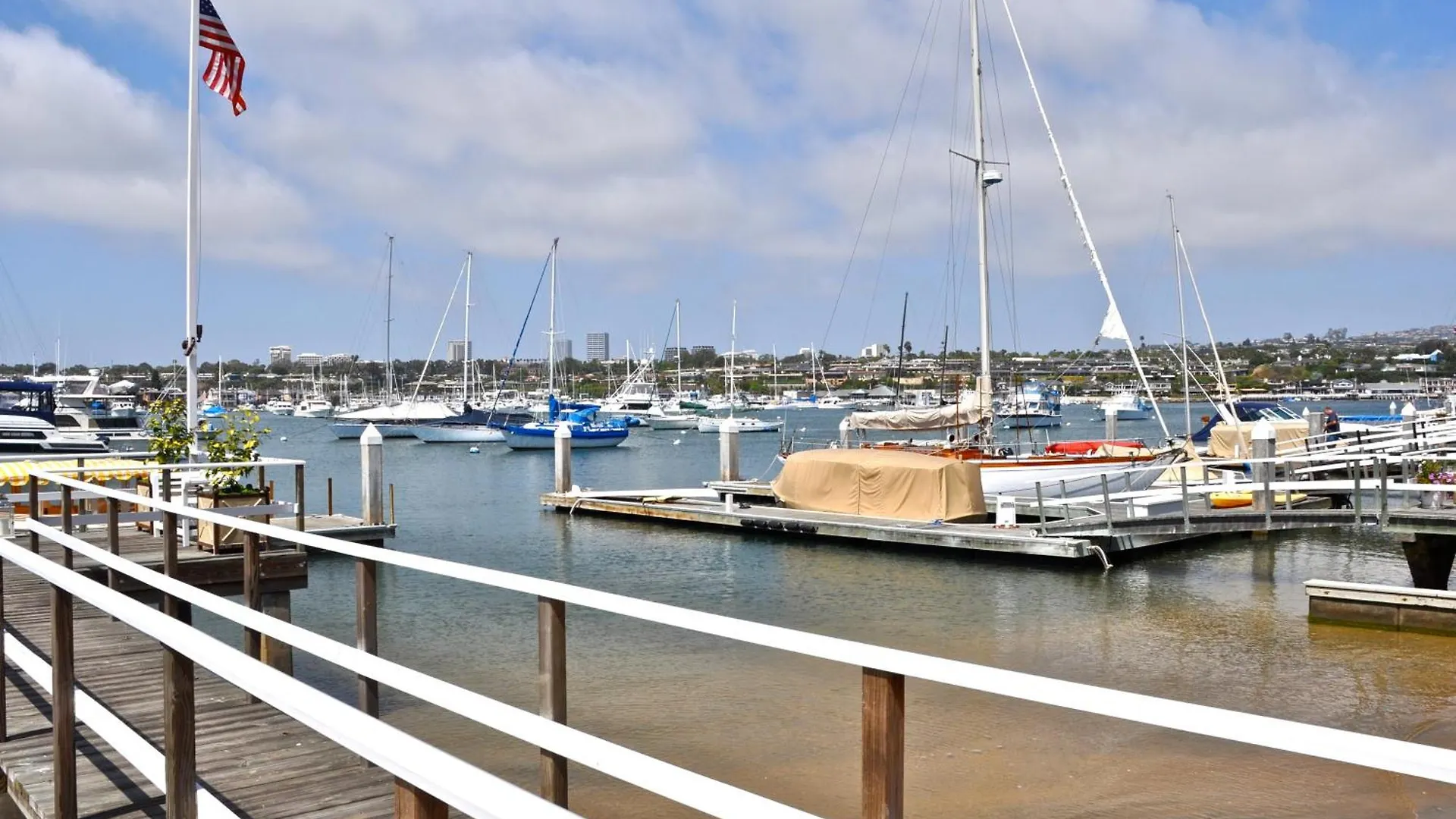 201 Ruby Villa Newport Beach United States